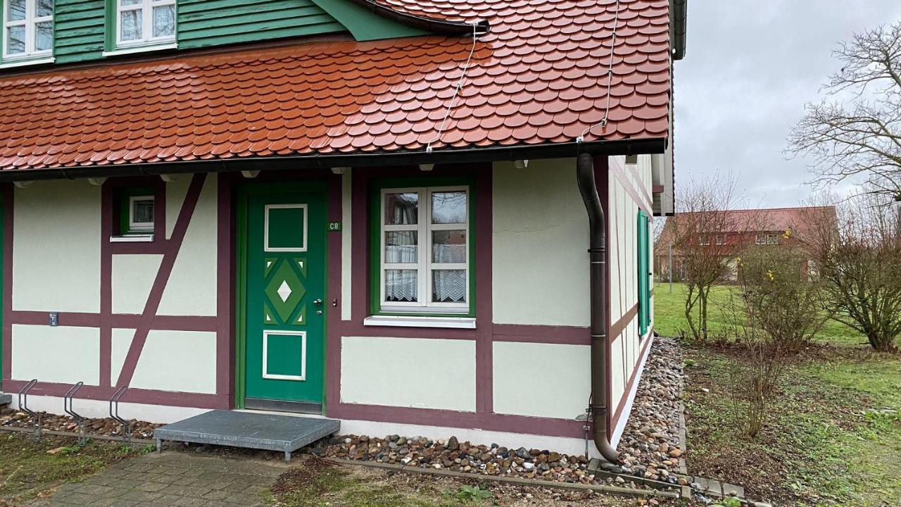 Feriendorf Rugana Insel Ruegen Fewos Vogelgesang Dranske Esterno foto
